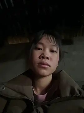 Snapshot of Ocicat-xe chatting on 12/14/25, 12:27 Ocicat-xe online show from 12/14/25, 12:27