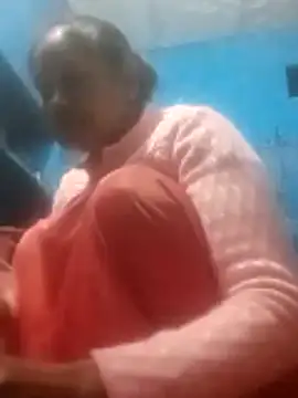 Snapshot of Akanksha_soni chatting on 12/13/25, 11:32 Akanksha soni online show from 12/13/25, 11:32