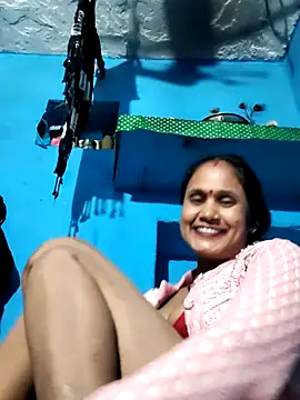 Akanksha soni online show from 02/05/26, 09:41