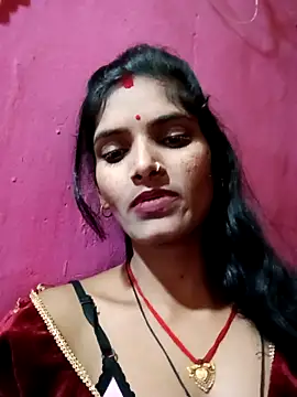 Snapshot of Punam_sekhavat chatting on 12/21/25, 02:57 Punam sekhavat online show from 12/21/25, 02:57