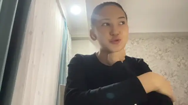 AyaWink online show from 12/15/25, 03:33