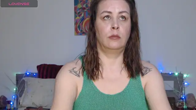 Snapshot of _Mmmoonlight_ chatting on 12/15/25, 05:55 Mmmoonlight online show from 12/15/25, 05:55