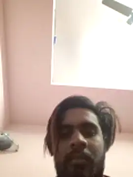 suhxil79 online show from 12/14/25, 03:39