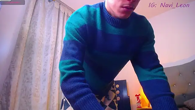 Snapshot of TOMBOYSEXX chatting on 01/19/26, 10:52 TOMBOYSEXX online show from 01/19/26, 10:52