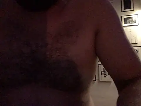 Snapshot of DREAM-COUPLE34 chatting on 12/14/25, 02:17 DREAM-COUPLE34 online show from 12/14/25, 02:17