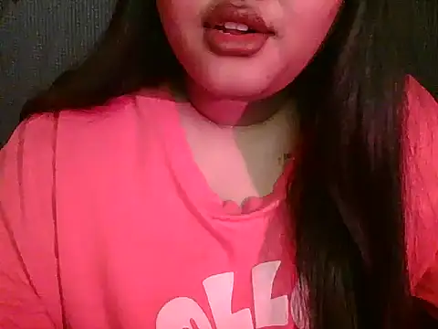 Snapshot of sonal-6 chatting on 05/23/26, 07:29 sonal-6 online show from 05/23/26, 07:29