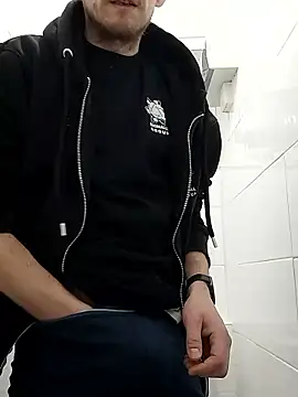 CrookedBunk3527 online show from 01/14/26, 05:24