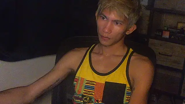 Snapshot of jhaycobXgarcia chatting on 03/17/26, 11:13 jhaycobXgarcia online show from 03/17/26, 11:13