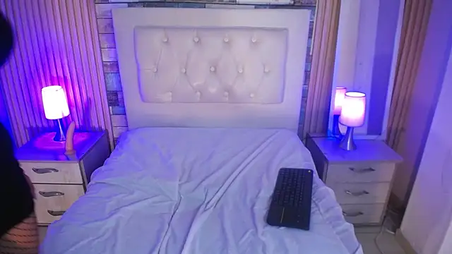 Amy channel online show from 12/23/25, 03:37