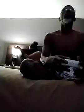 MRSTROKEIT7878 online show from 12/16/25, 02:44