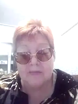 Snapshot of ALEXANDRA-LOVEE chatting on 12/14/25, 03:01 ALEXANDRA-LOVEE online show from 12/14/25, 03:01