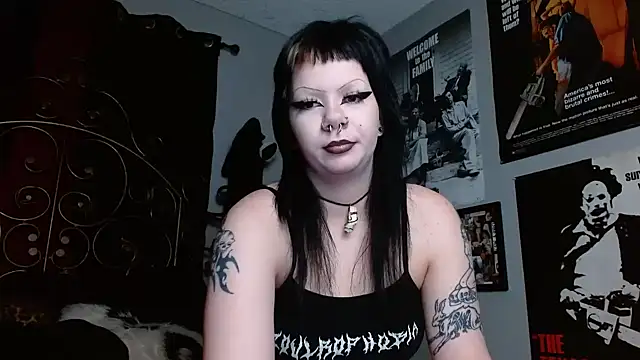 Snapshot of Bettieee_Agura chatting on 04/11/26, 06:23 Bettieee Agura online show from 04/11/26, 06:23