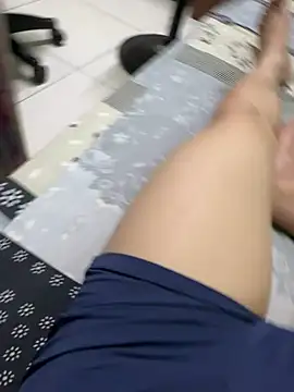 Snapshot of zzzzx989 chatting on 02/02/26, 10:36 zzzzx989 online show from 02/02/26, 10:36