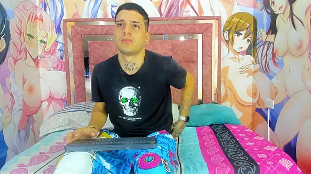 Snapshot of Foxx_king chatting on 12/16/25, 12:32 Foxx king online show from 12/16/25, 12:32