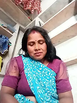 Shreya pandit online show from 04/11/26, 07:45