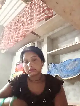 Snapshot of Shreya_pandit chatting on 05/24/26, 11:32 Shreya pandit online show from 05/24/26, 11:32