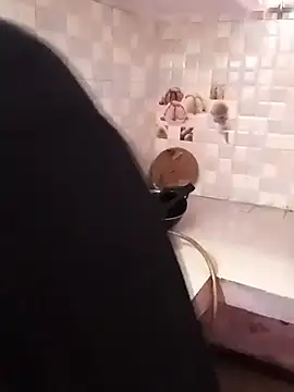 Snapshot of Pooja_Love143 chatting on 03/08/26, 05:00 Pooja Love143 online show from 03/08/26, 05:00