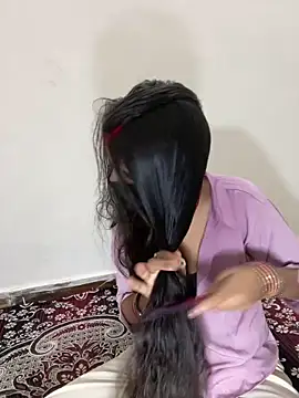 Snapshot of Pooja_Love143 chatting on 03/15/26, 08:42 Pooja Love143 online show from 03/15/26, 08:42