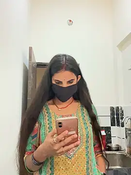 Snapshot of Pooja_Love143 chatting on 04/08/26, 07:52 Pooja Love143 online show from 04/08/26, 07:52