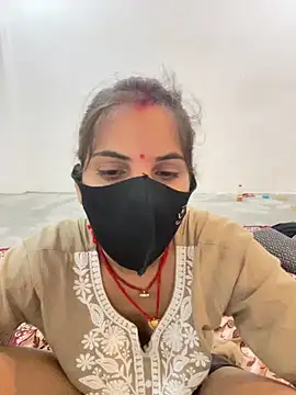 Pooja Love143 online show from 05/19/26, 02:34