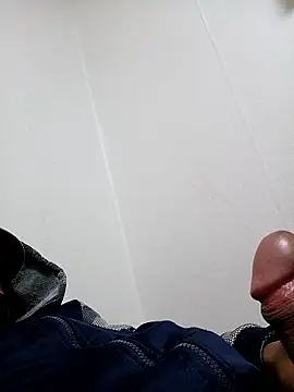 Snapshot of big_dick_fuker123 chatting on 12/15/25, 01:04 big dick fuker123 online show from 12/15/25, 01:04