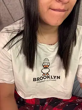 Val12777 online show from 04/16/26, 12:06