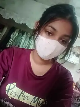 Snapshot of cute_priya5757 chatting on 08/06/26, 12:51 cute priya5757 online show from 08/06/26, 12:51