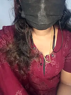 Snapshot of tamilsaisree chatting on 03/14/26, 04:56 tamilsaisree online show from 03/14/26, 04:56