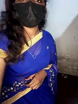 Snapshot of tamilsaisree chatting on 03/18/26, 04:10 tamilsaisree online show from 03/18/26, 04:10