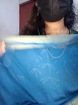 Snapshot of tamilsaisree chatting on 03/21/26, 04:43 tamilsaisree online show from 03/21/26, 04:43