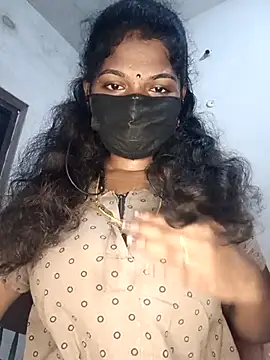 Snapshot of tamilsaisree chatting on 04/11/26, 05:17 tamilsaisree online show from 04/11/26, 05:17