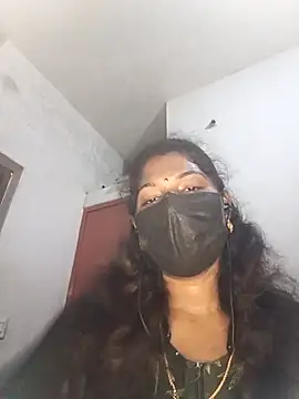 Snapshot of tamilsaisree chatting on 04/14/26, 05:08 tamilsaisree online show from 04/14/26, 05:08