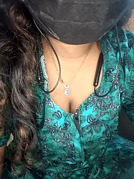Snapshot of tamilsaisree chatting on 07/02/26, 06:47 tamilsaisree online show from 07/02/26, 06:47