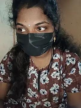 Snapshot of tamilsaisree chatting on 07/14/26, 04:56 tamilsaisree online show from 07/14/26, 04:56