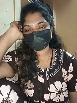 Snapshot of tamilsaisree chatting on 07/17/26, 04:56 tamilsaisree online show from 07/17/26, 04:56