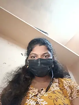 Snapshot of tamilsaisree chatting on 07/18/26, 04:44 tamilsaisree online show from 07/18/26, 04:44