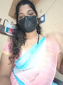 Snapshot of tamilsaisree chatting on 07/25/26, 04:48 tamilsaisree online show from 07/25/26, 04:48