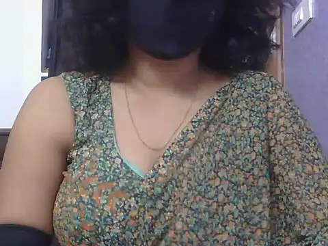 its me love9951 online show from 05/13/26, 03:53
