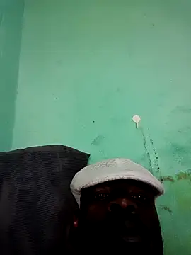 Snapshot of fays12345 chatting on 02/12/26, 04:46 fays12345 online show from 02/12/26, 04:46