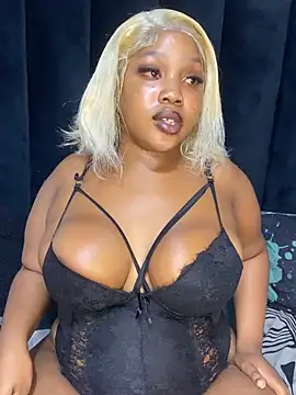 THICKBARBIE32 online show from 06/28/26, 08:09