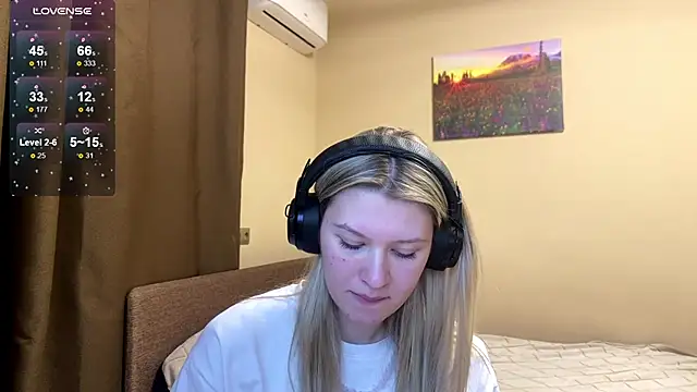 Snapshot of SkyeDavis chatting on 01/17/26, 07:17 SkyeDavis online show from 01/17/26, 07:17