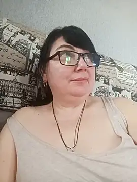 MariSwan222 online show from 04/16/26, 09:43