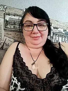 Snapshot of MariSwan222 chatting on 06/15/26, 12:07 MariSwan222 online show from 06/15/26, 12:07