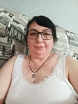 Snapshot of MariSwan222 chatting on 07/14/26, 03:07 MariSwan222 online show from 07/14/26, 03:07