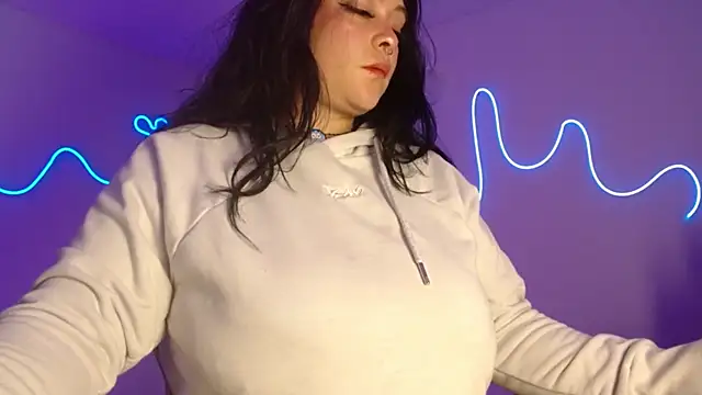 vaalentina 01 online show from 01/11/26, 01:10