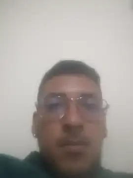 Snapshot of Edward15A chatting on 12/15/25, 12:15 Edward15A online show from 12/15/25, 12:15