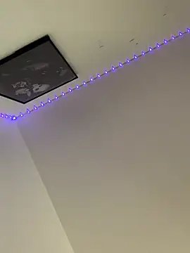 Snapshot of Melissaa00 chatting on 04/02/26, 01:53 Melissaa00 online show from 04/02/26, 01:53