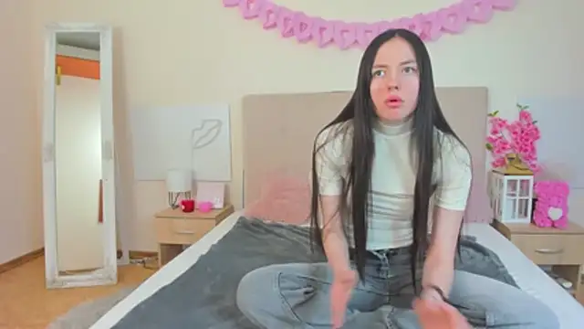 AdrianaCult online show from 03/03/26, 06:30