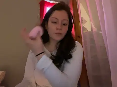 Snapshot of princesadelilah chatting on 12/20/25, 07:21 princesadelilah online show from 12/20/25, 07:21