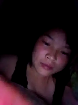 Snapshot of May-Ne chatting on 03/18/26, 04:43 May-Ne online show from 03/18/26, 04:43